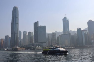 6 Ocak 2024, Hong Kong Viktorya Limanı üzerinden Skyline