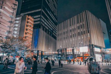 Metropolis 'te Gece Yoğun, Ikebukuro, Japonya 28 Kasım 2023