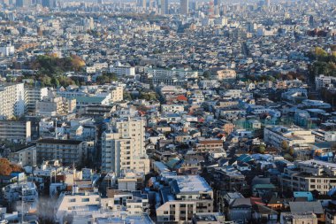 28 Kasım 2023 Günbatımında panoramik manzaralı modern şehir silueti