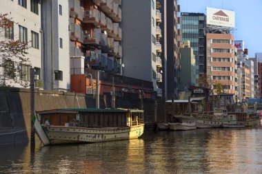 27 Kasım 2023 Kandagawa nehri, Nihombashi bölgesinde. Tokyo, Japonya.