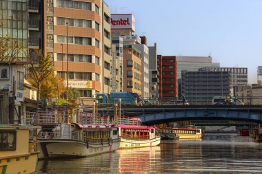 27 Kasım 2023 Asakusabashi, Kandagawa Nehri, Japonya