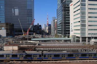 Tokyo Kulesi, Tokyo, Japonya 27 Kasım 2023 ile Hamamatsucho