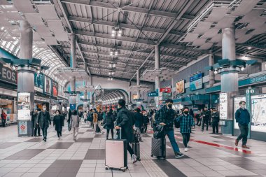 Shinagawa İstasyonu 'nda 27 Kasım 2023