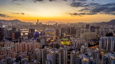 14 Ocak 2024 Kowloon Hong Kong 'daki konut binası.