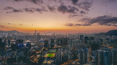 14 Ocak 2024 Kowloon Hong Kong 'daki konut binası.