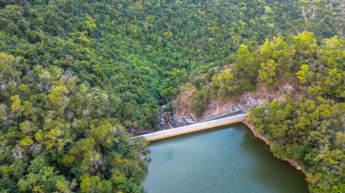 20 Ocak 2024 Lau Shui Heung Baraj göleti kıyısı