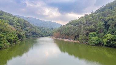 20 Ocak 2024 Lau Shui Heung Baraj göleti kıyısı