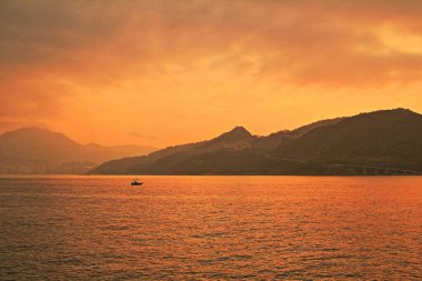 Önemsiz yuva, Tseung Kwan O yuva