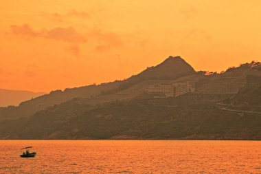 Önemsiz yuva, Tseung Kwan O yuva