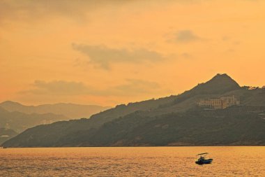 Önemsiz yuva, Tseung Kwan O yuva