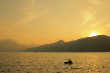 Önemsiz yuva, Tseung Kwan O yuva