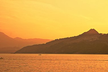 Önemsiz yuva, Tseung Kwan O yuva