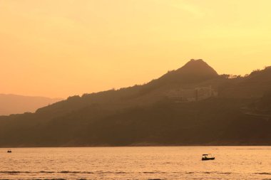 Önemsiz yuva, Tseung Kwan O yuva