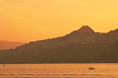 Önemsiz yuva, Tseung Kwan O yuva