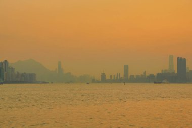 Hava kirliliği 28 Mart 2015 'te Hong Kong' da asıldı.