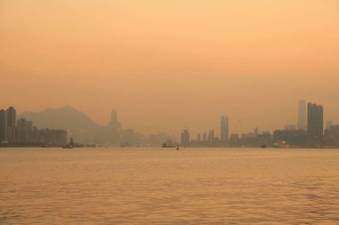 Hava kirliliği 28 Mart 2015 'te Hong Kong' da asıldı.
