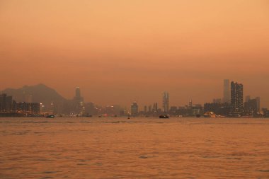 Hava kirliliği 28 Mart 2015 'te Hong Kong' da asıldı.