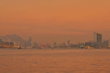 Hava kirliliği 28 Mart 2015 'te Hong Kong' da asıldı.