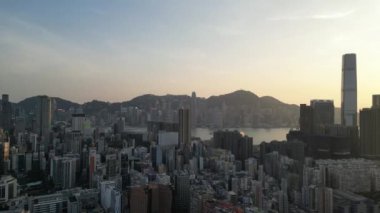 Hong Kong - 15 Şubat 2024: Yau Tsim mong ilçesinin gökyüzü manzarası 
