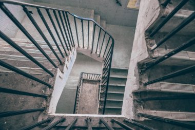 16 Mart 2024 Tai Hang Sai Malikanesi Koridoru veya Merdiven boşluğu