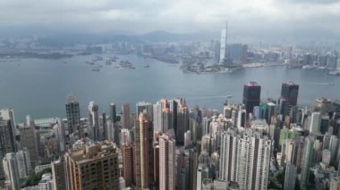 Hong Kong - 23 Mart 2024: Ticari ve konut binaları, hava manzaralı 