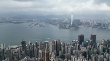 Hong Kong - 23 Mart 2024: Ticari ve konut binaları, hava manzaralı 