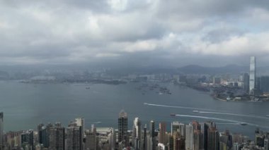 Hong Kong - 23 Mart 2024: Sai Wan ve Mid Levels binaları  