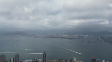 Hong Kong - 23 Mart 2024: Sai Wan ve Mid Levels binaları  