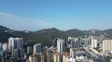 Hong Kong - 24 Mart 2024: Güney Bölgesi, Sahil Büyüsü ve Şehircilik Hava Görüntüsü 