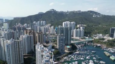 Hong Kong - 24 Mart 2024: Güney Bölgesi, Sahil Büyüsü ve Şehircilik Hava Görüntüsü 