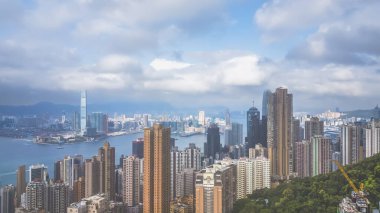 Hong Kong 'daki ticari ve konut binaları. 23 Mart 2024