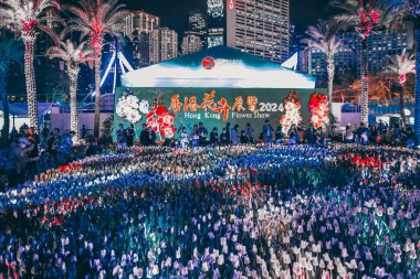 Çiçek Çekici Etrafındaki Neşe, Hong Kong Çiçek Şovu 20 Mart 2024