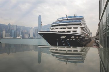 Gemi 14 Mart 2015 'te Ocean Terminal Hong Kong' a yanaştı.