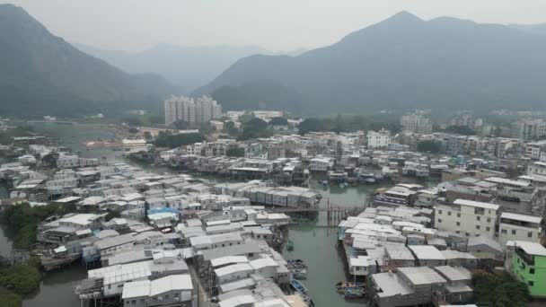 香港の台北漁村の海岸に建てられた家屋 — ストック動画