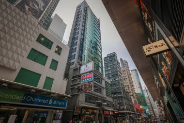 Mong Kok, 12024 Nisan 'ında Hong Kong' un en büyük alışveriş merkezlerinden biridir.