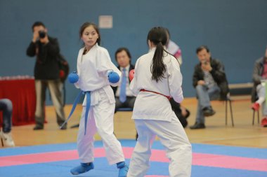 HONG KONG - 8 Mart 2015 Spor salonunda kimonolu dövüşçüler