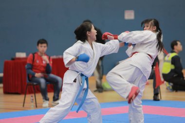 HONG KONG - 8 Mart 2015 Spor salonunda kimonolu dövüşçüler