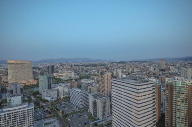 Fukuoka Şehri üzerinde Alacakaranlık, Huzurlu Fukuoka Skyline 16 Mayıs 2024