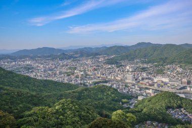13 Mayıs 2024 Nagasaki 'nin büyüleyici tarihi şehir manzarası.