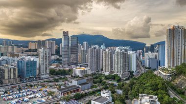 22 Haziran 2024 Kwai Fong Bölgesindeki Vibrant Şehir Hayatı, hk