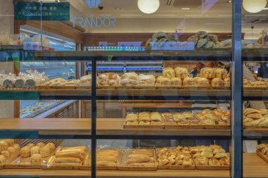 Hakata İstasyonu Metro Alışveriş Merkezi Koridorları 14 Mayıs 2024