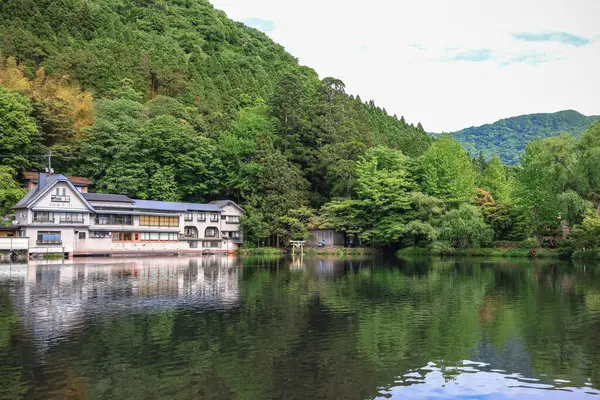 15 Mayıs 2024 Kinrin Gölü nehri, Yufuin japan