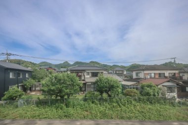 13 Mayıs 2024 Japonya Kırsal Arazisi, Demiryolu Trenlerinden Görüş