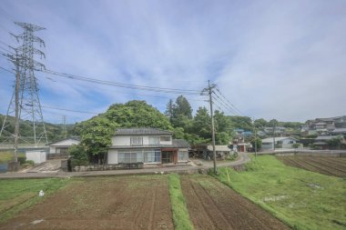 13 Mayıs 2024 Kyushu Manzarası, Demiryolu Trenlerinden Görüş