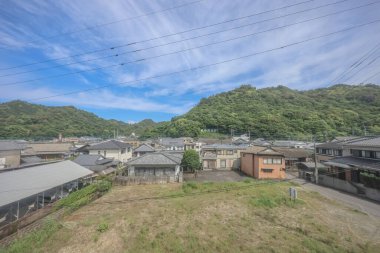 13 Mayıs 2024 Kyushu Manzarası, Demiryolu Trenlerinden Görüş