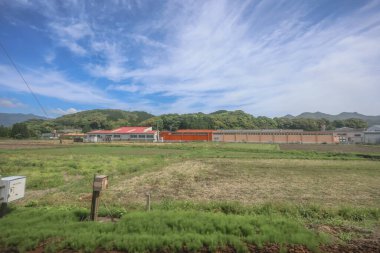 12 Mayıs 2024 Kyushu Manzarası, Demiryolu Trenlerinden Görüş