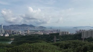 Hong Kong - 23 Haziran 2024: Kowloon Reservoir Manzarası, Kam Shan Country Park