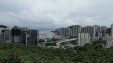 Hong Kong - 29 Haziran 2024: Aberdeen ilçesinin gündüz hava görüntüsü 
