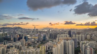 6 Temmuz 2024 Doğu yakasının Kowloon Yarımadası, Hong Kong