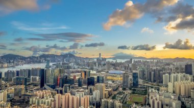 6 Temmuz 2024 Doğu yakasının Kowloon Yarımadası, Hong Kong